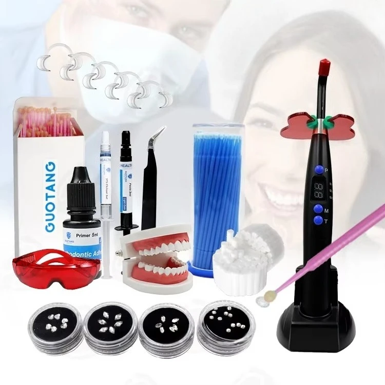 Kit Adesivo per Resina Composi - Tooth Gem Kit recensione e prezzo